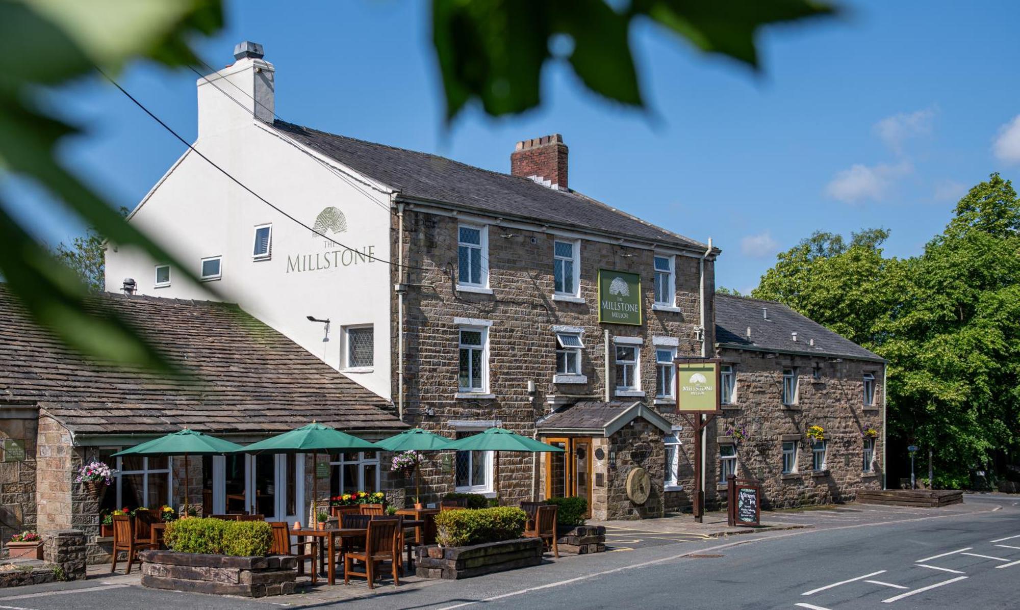The Millstone, Mellor 호텔 블랙번 외부 사진 The Millstone Inn